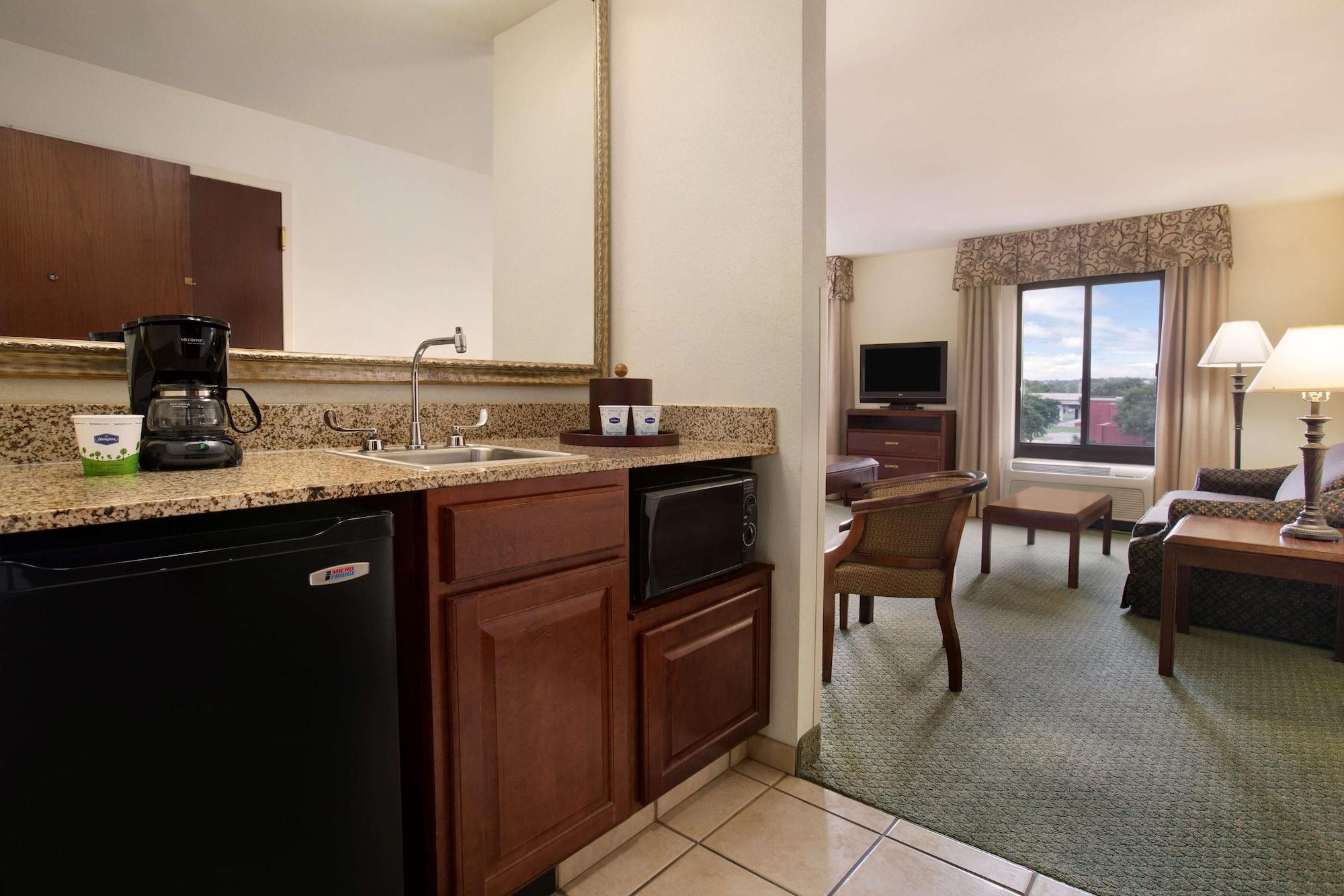 Hampton Inn & Suites San Marcos Bagian luar foto