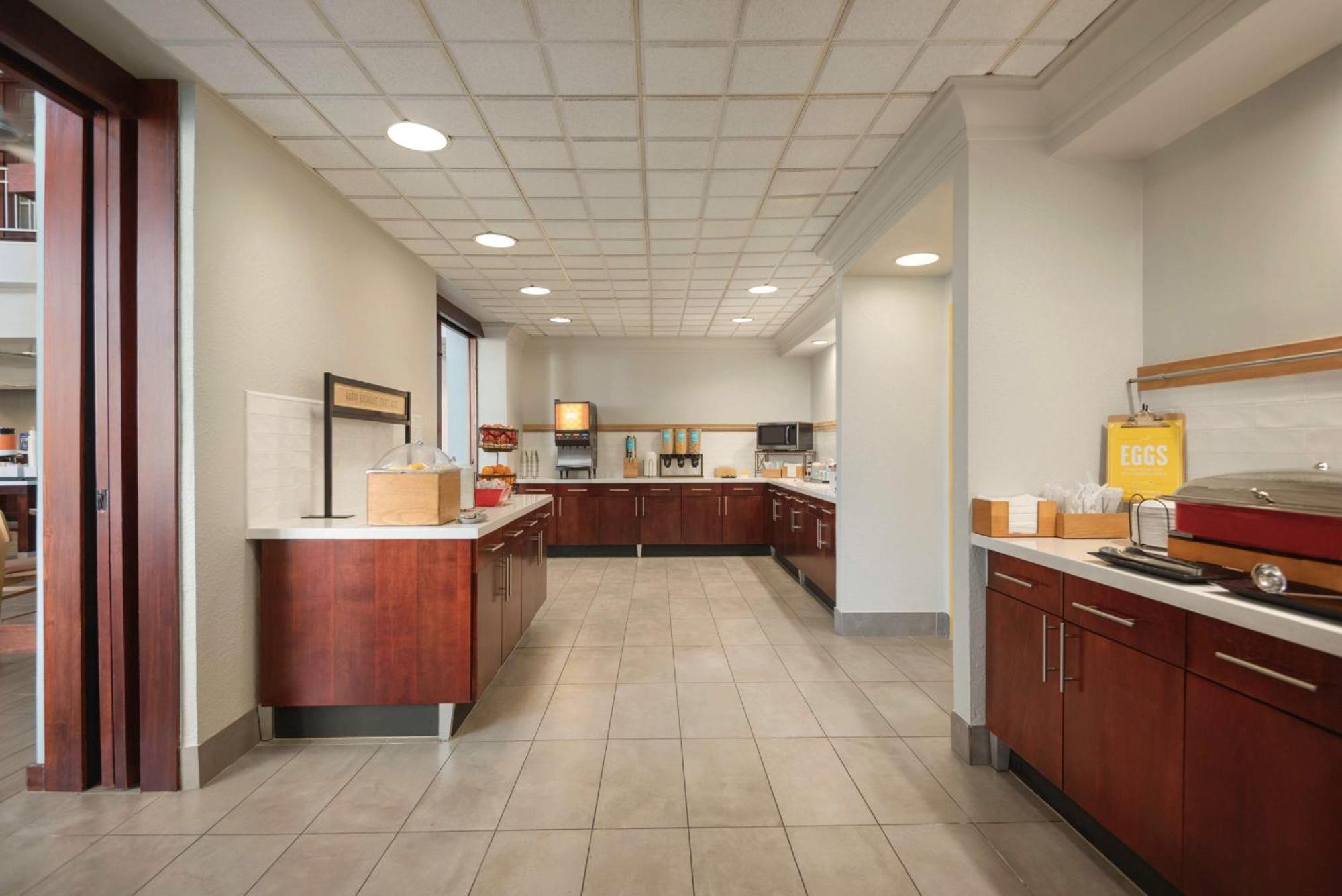 Hampton Inn & Suites San Marcos Bagian luar foto