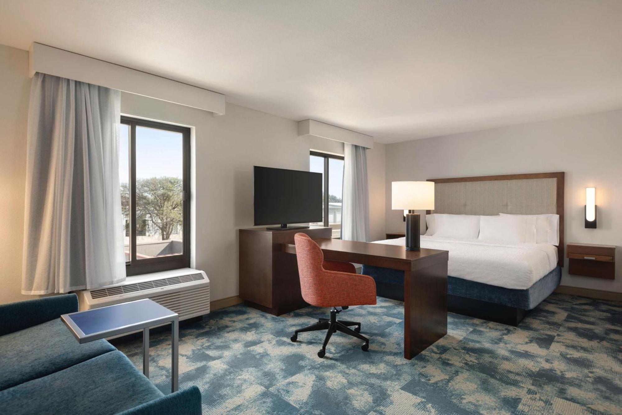 Hampton Inn & Suites San Marcos Bagian luar foto